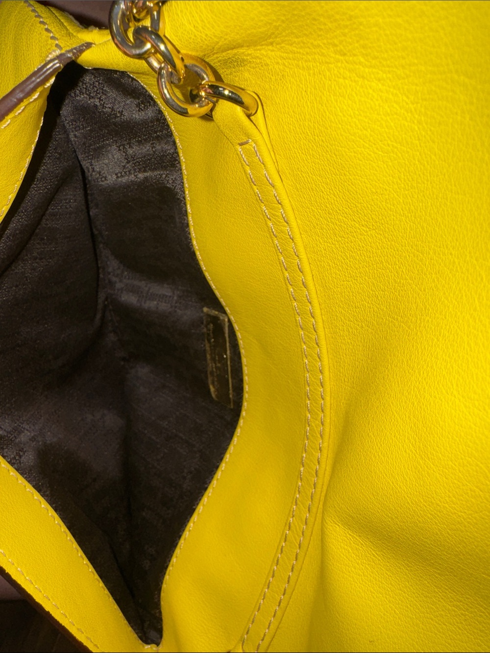 Carolina Herrera Bright Yellow Leather Chain Crossbody with Tassel - Picture 4 of 5